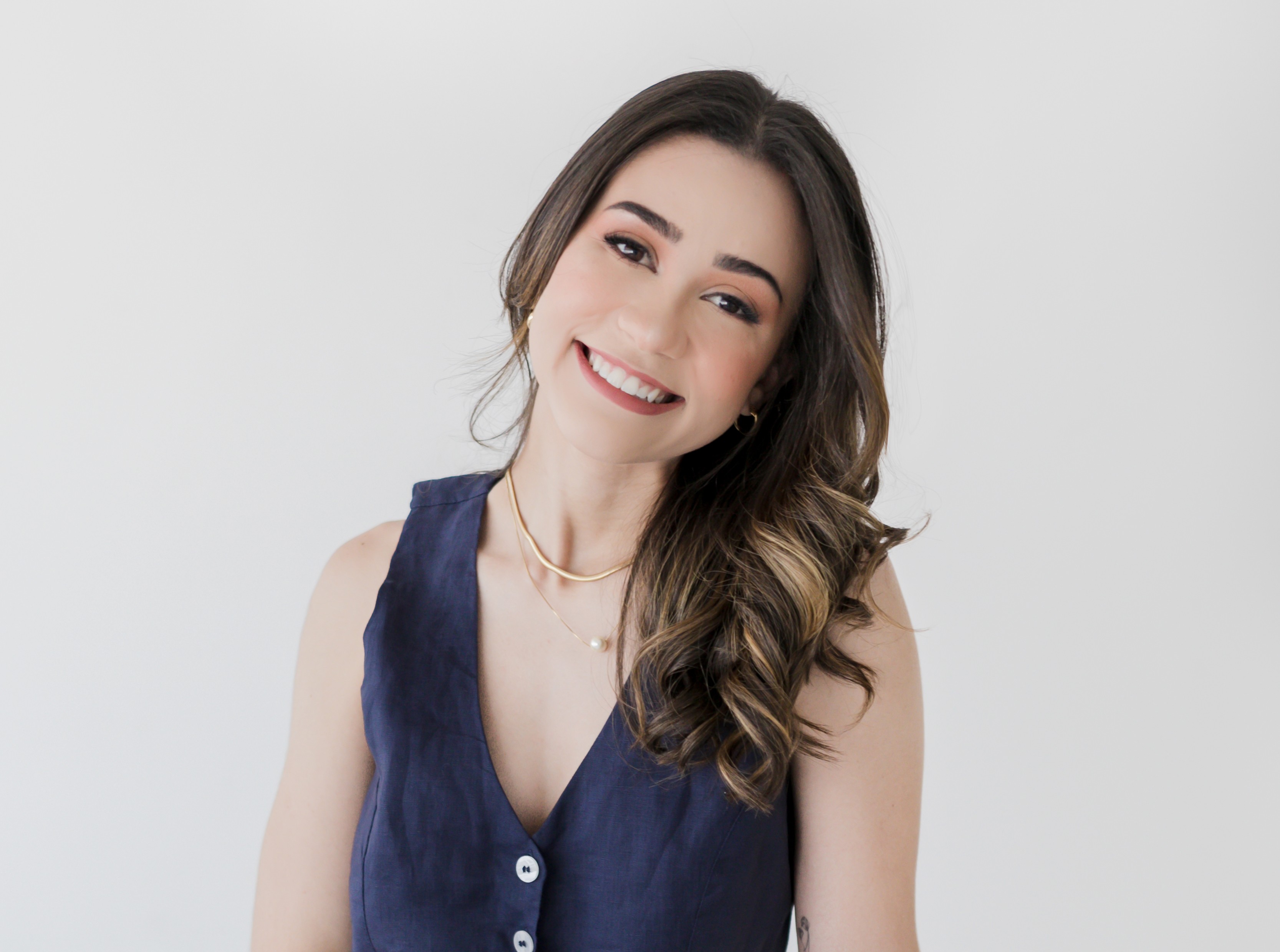 DRA. POLLYANA SOUZA